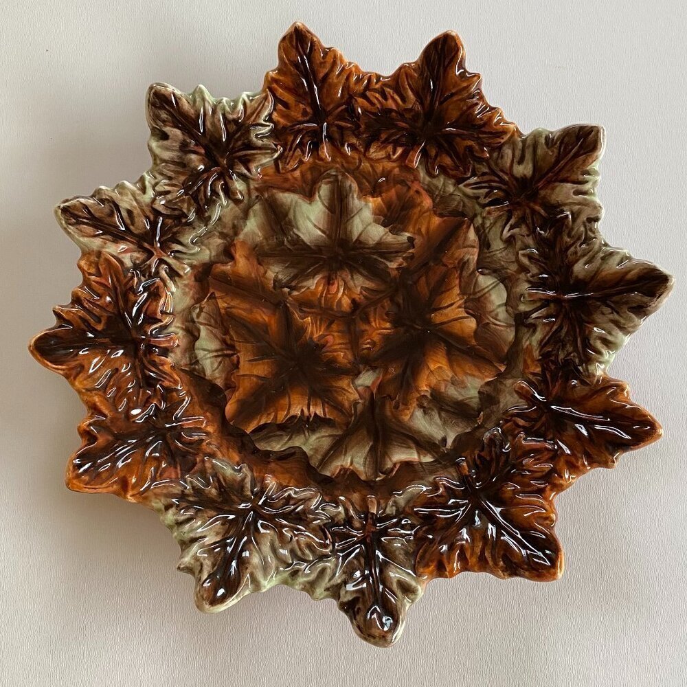 Dalton Maple Leaf Autumn Fall Accent Plate